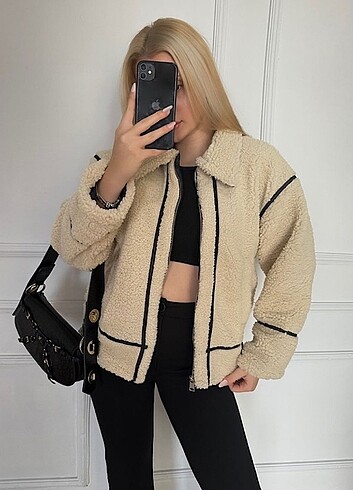 ZARA MODEL PELUŞ MONT