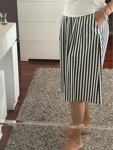 Zara Kadin Midi Etek