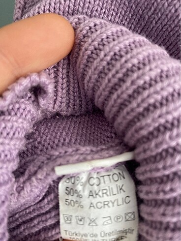 s Beden Askılı crop triko bluz