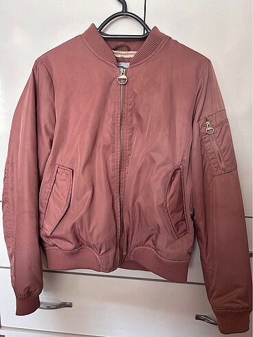 pull and bear pembe bomber