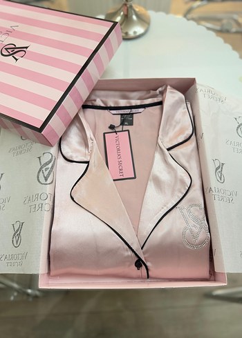 Victorias Secret Pijama Takımı M Beden - Görsel 2