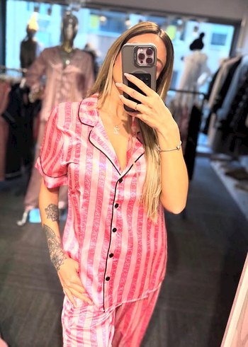 Victoria s Secret xl