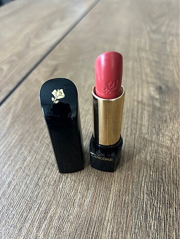 Lancome L?Absolu Ruj-Saten Bitişli