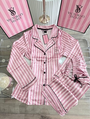 VICTORIA SECRET BASKILI PİJAMA TAKIMI S, M, L, XL