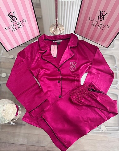 VICTORIA SECRET BASKILI FUŞYA PİJAMA TAKIMI XL BEDEN