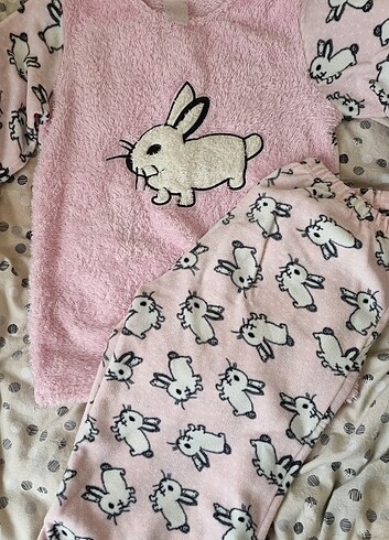 Pijama Takımı
