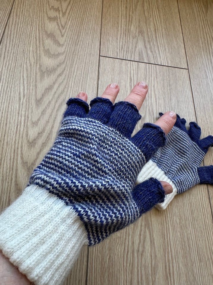 Örme Parmaksız Eldiven - Görsel 4