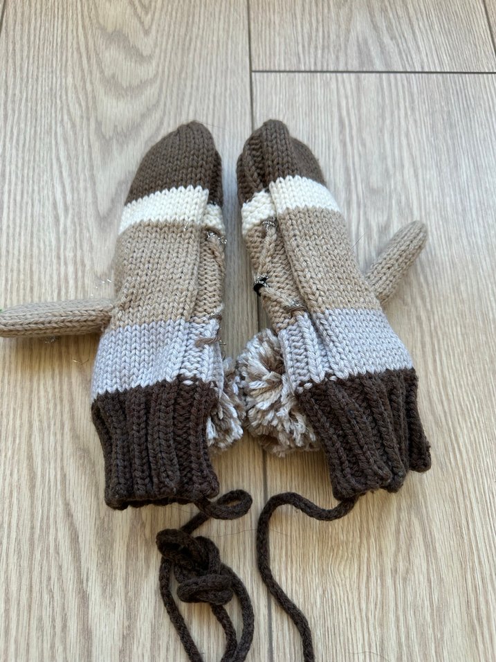 Kadın Örgü Şık Eldivenler Ponponlu - Görsel 3