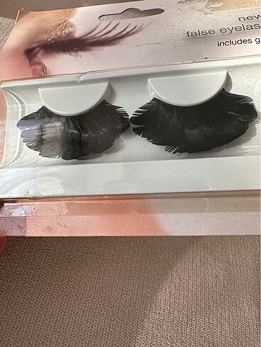 Takma Kirpik - Görsel 2