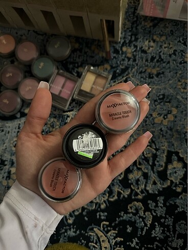 Max Factor 03 numara max factor krem allık