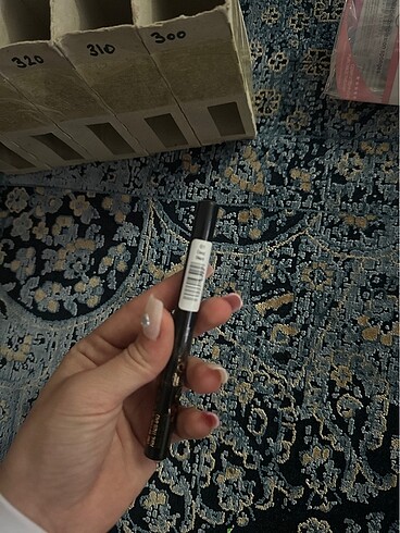 Max Factor Max factor ekstra siyah eyeliner