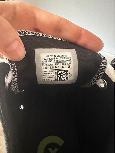 43 Beden siyah Renk Orijinal converse