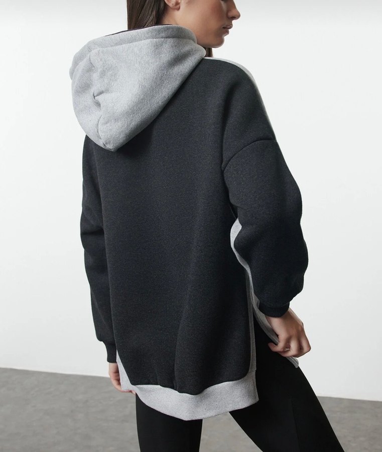 Kadın Gri Kapüşonlu Yan Yırtmaçlı Sweatshirt - Görsel 5