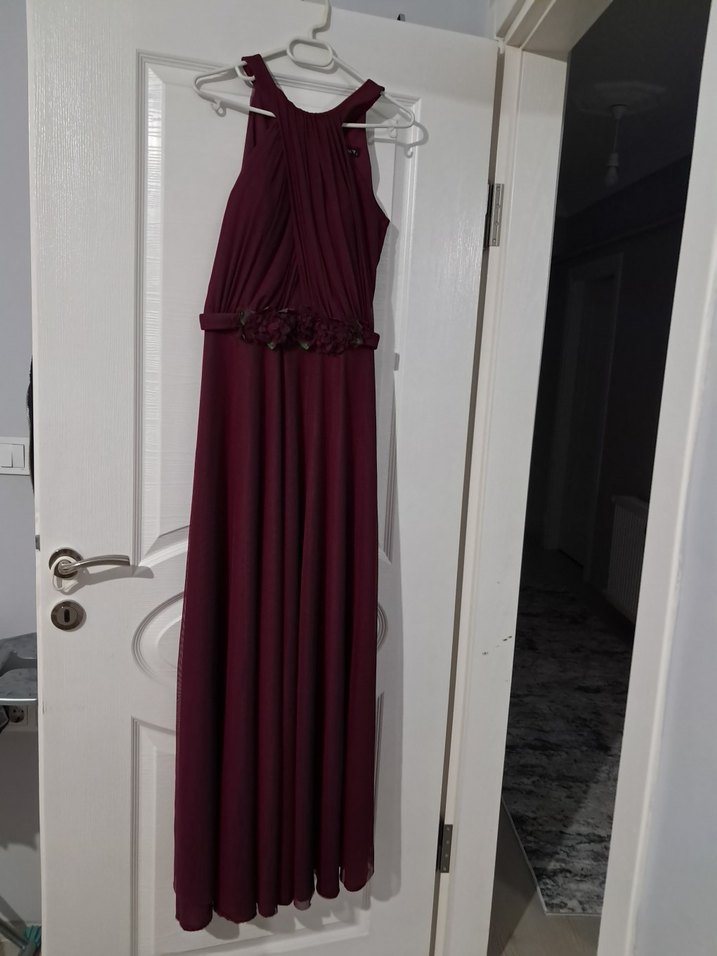 Mürdüm halter yaka uzun abiye elbise - Görsel 4