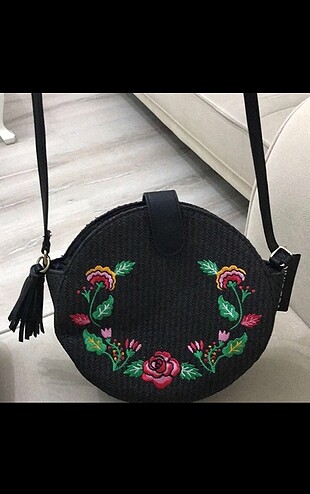 H&M hasır çanta