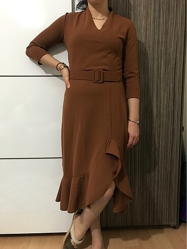 kemerli elbise