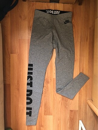 Nike Gri Tayt