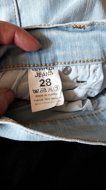 28 Beden Lewaldi jeans