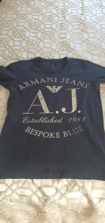 Armani jeans penye tişört 