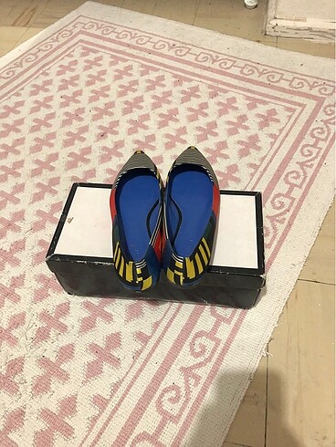 36 Beden Çok şık Nine west babet