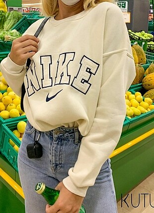 Nike sweat