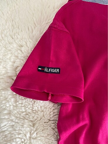 7 Yaş Beden Tommy Hilfiger erkek çocuk polo yaka tişört