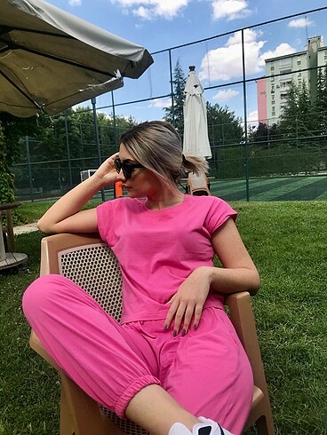 Pembe ikili takım