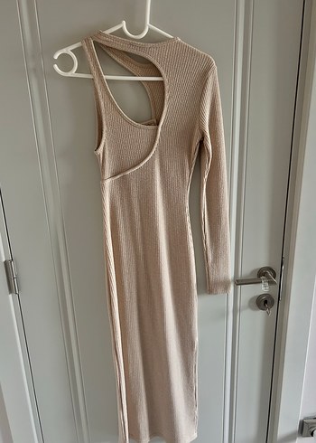 Bej Uzun Kollu Drapeli Elbise - Görsel 3