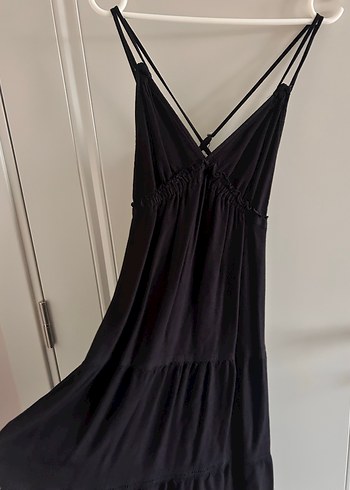 Siyah V Yaka Askılı Midi Uzun Elbise - Görsel 3