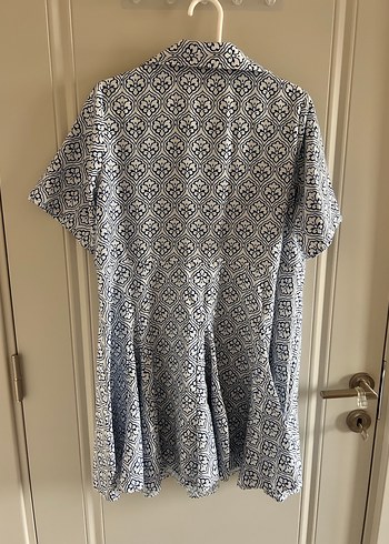 Gri Desenli Kısa Kollu Midi Elbise - Görsel 4