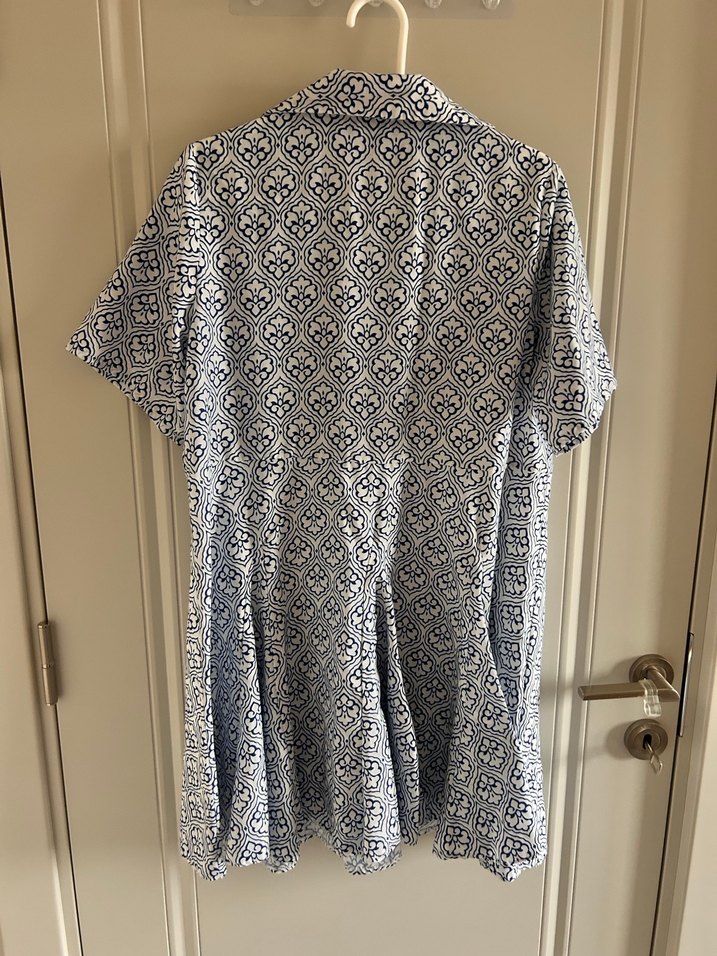 Gri Desenli Kısa Kollu Midi Elbise - Görsel 4