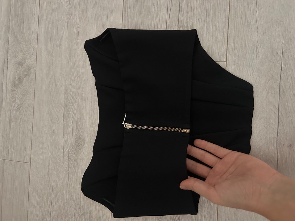 Siyah Drapeli Mini crop - Görsel 2