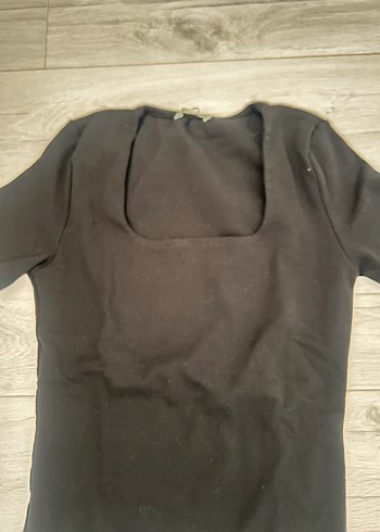 Siyah kare Yaka Düz Kesim  Bluz - Görsel 2