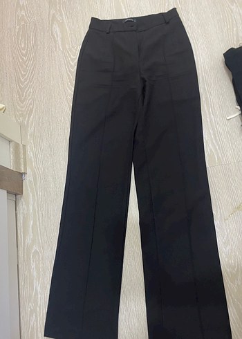 Siyah Kadın Kumaş Pantolon