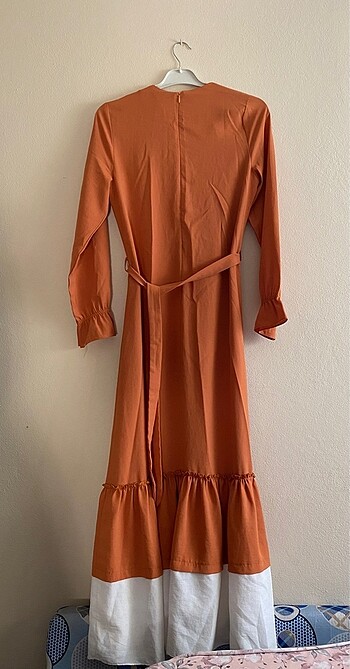 40 Beden turuncu Renk uzun elbise