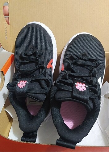 25 Beden gri Renk Nike Sıfır Ayakkabı