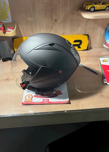 Gri Baskılı Kilitli Biker Motosiklet Kaskı - Görsel 2