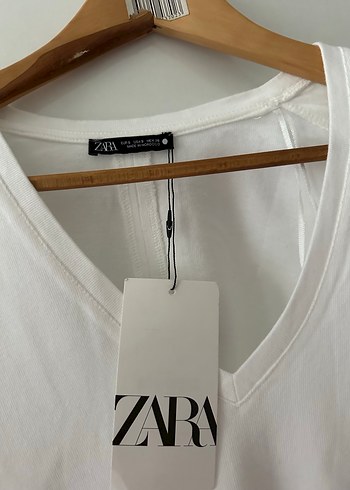 Zara etiketli beyaz tişört - Görsel 2