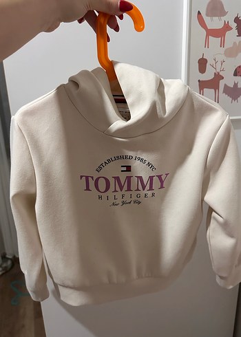 Tommy Hilfiger 5 Yaş