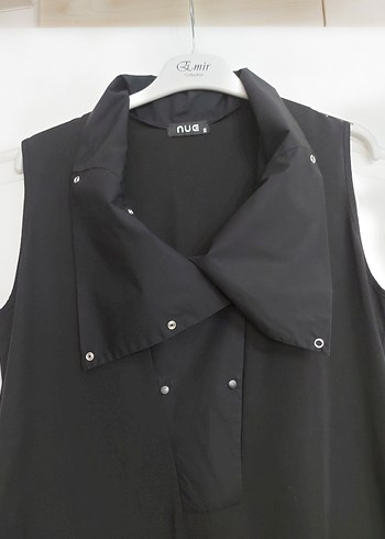 Düğmeli Siyah Kolsuz  Tulum - Görsel 3