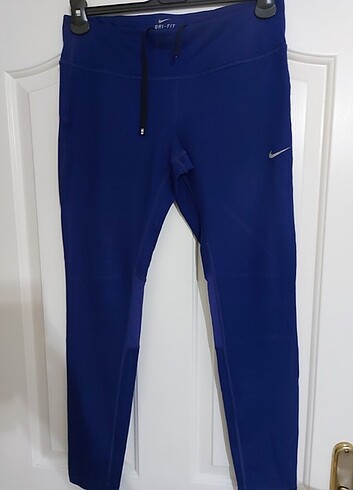 Nike dri fıt
