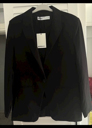 Bershka Kadın Siyah Blazer