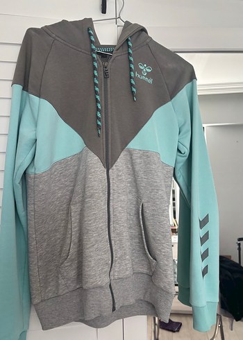 Hummel Gri ve Mavi Fermuarlı Spor Sweatshirt