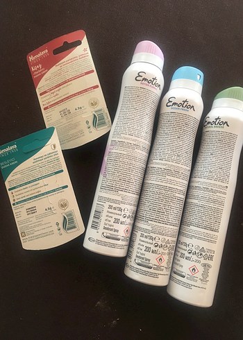 Emotion deodorant, Himalaya dudak parlatıcı,besleyici 3+2 - Görsel 2