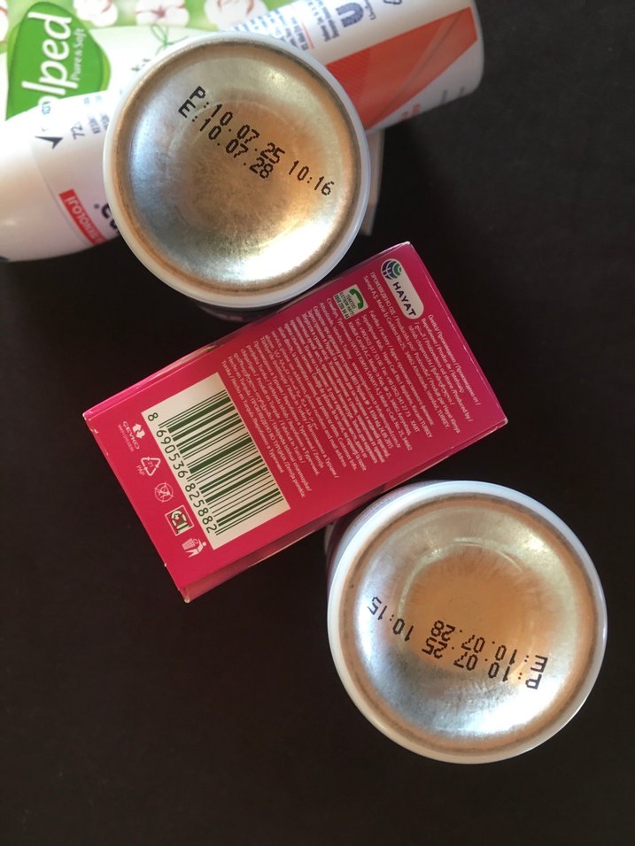 Rexona Kadın Deodorant 150ml ve Molped Günlük Ped 20'li - Görsel 3