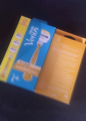 Gillette Venus 5 Bıçaklı Tıraş Makinesi Seti - Görsel 3