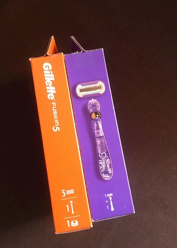 Gillette Fusion5 ve Venus Tıraş Bıçağı Seti - Görsel 3