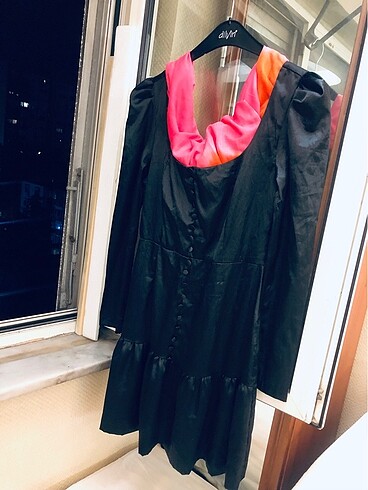 LC Waikiki IPEK SATEN, ORIGINAL PARLAK SIYAH ELBISE