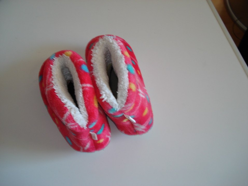 Kışlık Ev Terliği 32-33 Numara Tertemiz - Görsel 3