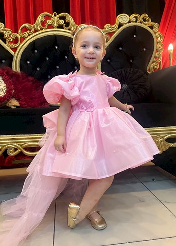 Pembe Parlak Klasik Kız Çocuk Elbisesi